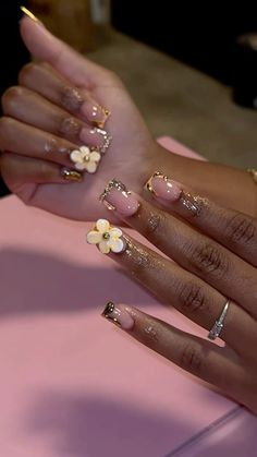 Cap Decoration, Glamour Nails, Beige Nails, French Tip Acrylic Nails, Soft Life, Tech School