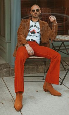 Mens 70s Outfits Party, 70s Outfit Men Disco, Mens Groovy Outfits, 70s Male Outfits Disco, 70s Mens Fashion Magazine, 70s Mod Fashion Men, Mens 70s Western Fashion, 70s Mens Fashion Aesthetic, Groovy Mens Fashion