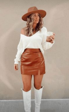 What to wear to a winery: Outfits ideas like no other! Winter Vaquera Outfits, Napa Outfit, Vaquera Outfits, Old Money Winter, Wineries Outfit, Chic Outfit Ideas, Looks Country, Stylish Fall Outfits, Estilo Country