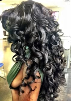 Pretty Long Curly Hair, Hairstyles For Layered Hair, Hairdos For Curly Hair, Hair Reference, Cool Hair, Hair Inspo Color, Long Curly Hair, Dream Hair, Long Curly