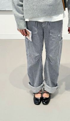 New York Basic Outfits, Outfits Printemps, Scandinavia Summer, Bella Core, Office Inspo, 2024 Style, Going Viral, Clothing Inspiration, Baggy Pants