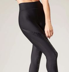 Get It Fast Croc Palisades Black Legging – Ultracor Crocodile Design, Character Clothing, Unique Leggings, Textured Leggings, Compression Fabric, Athleisure Wear, Sports Wear, Leggings Design, Girls Leggings