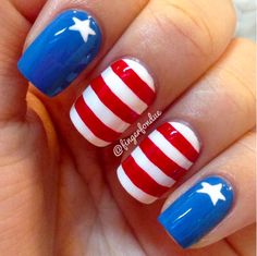 30 Best Nail Designs for the 4th of July 2020 to get your claws dipped in patriotic fervor - Hike n Dip 4th Of July Nails, July Nails, Cute Nail Art, Fancy Nails