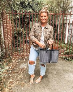 Sassy Diva, Dream Boutique, 2020 Outfits, Mom Wardrobe, Plus Size Fashion Tips, Mommy Outfits, Material Things, Leopard Jacket, Fall Attire