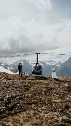 Stunning Full-Day Helicopter Elopement in Alaska Wedding Elopement Photos, Helicopter Wedding, Helicopter Elopement, Best Helicopter, Alaska Pictures, Private Ceremony