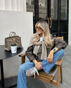 Freya Killin, Trainers Outfit, Sneaker Outfits Women, Adidas Spezial, Brown Outfit, Adidas Outfit, Trendy Fall Outfits