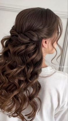 Prom Hairstyles For Long Hair, Hair Prom, Half Updo, Green Bridesmaid, Formal Hairstyles, Cool Haircuts