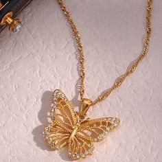 Product Details: Jewelry Main Material: 316i Stainless Steel Plating: 18k Gold Plated Size: Chain Length: 40cm + 5cm Butterfly: 2.2cm * 1.9cm Thickness: 0.3cm Weight: 15g Butterfly Necklace Gold, Pretty Jewelry Necklaces, Detailed Jewelry, Butterfly Pendant Necklace, Butterfly Jewelry, Fancy Jewelry, Girly Jewelry