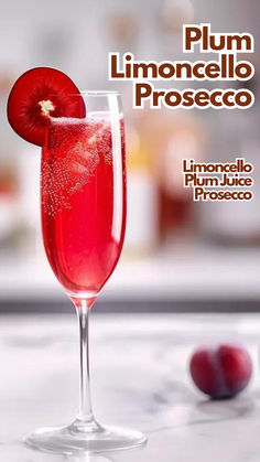 Plum Limoncello Prosecco Plum Juice, Limoncello Cocktails, Refreshing Summer Cocktails, Easy Cocktail, Mixed Drinks Alcohol