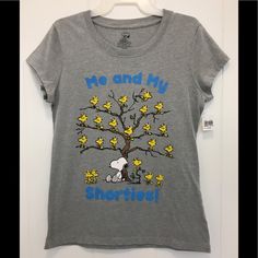 New With Tag, Snoopy And Woodstock T-Shirt. Snoopy Is Definitely With His “Peeps”. Size Is Juniors X-Large. Snoopy Vinyl Shirts, Woodstock Tshirt, Vintage Snoopy, Ideal Wardrobe, Snoopy Woodstock, Snoopy And Woodstock, Woodstock, Colorful Shirts, Snoopy