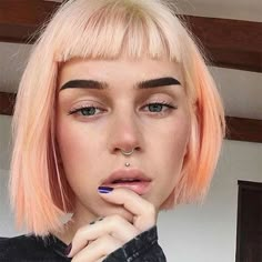 Hairstyles List, Medusa Piercing, Baby Bangs, Peach Hair, Smink Inspiration, Nose Jewelry, Scene Hair, Grunge Hair, Hair Envy