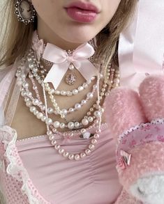 Gyaru Jewelry, Gyaru Aesthetic, Hime Gyaru, Fairy Princesses, Everything Pink, Pink Princess, Kawaii Clothes, Pretty Jewellery, Girls Best Friend