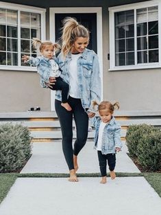 Mom And Daughter Matching, Mother Daughter Outfits, Baby Driver, Mommy Daughter, Double Denim, Mommy And Me Outfits