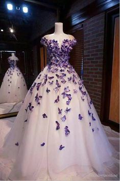 Kad Perkahwinan, Chic Prom Dresses, Quinceñera Dresses, Purple Prom, 파티 드레스, Purple Prom Dress, Quinceanera Dress, Cute Prom Dresses, Beautiful Prom Dresses