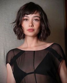 Top 50 Amazing Hairstyles for Short Hair 🌺 Best Hairstyles for Girls|Beautiful Hair style Short Hair Care, Sydney Chandler, Products For Short Hair, Hair Refresh, Cool Hairstyles For Girls, Amazing Hairstyles, Wavy Bob Hairstyles, Hairstyles For Girls, Long To Short Hair