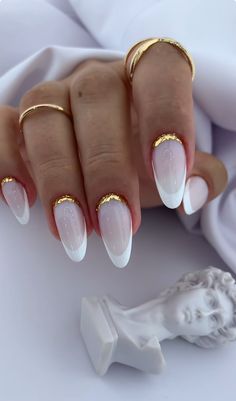 White Almond Nails With Design Glitter, Nail Art With Jewels, Kutek Disney, Milky Nails, Bride Nails, Fire Nails, Dope Nails, Nail Polishes, Cute Acrylic Nails