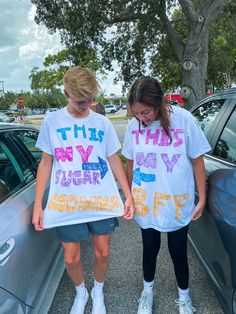 #bffgoals #twins #matching #besties #aesthetic #bestfriendgoals Simple Twin Day Outfits, Twinning Outfits Friends For School, Twin Day At School, Twinning Outfits Friends, Send To Bestie, Besties Aesthetic, Twin Day