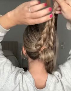 This guide shares an easy updo for a wedding guest. Learn a cute hairdo for a wedding in this quick and easy post. Easy Updo For A Wedding Guest, Quick Updo For Work, Easy Hair For Wedding Guest Simple, Ponytail Hairstyle Wedding Guest, Wedding Guest Hair Easy Diy, Diy Hairstyles Wedding Guest, Easy Long Hair Styles For Wedding Guest, Easy Up Do Wedding Guest Hair, Wedding Guest Hair For Fine Hair