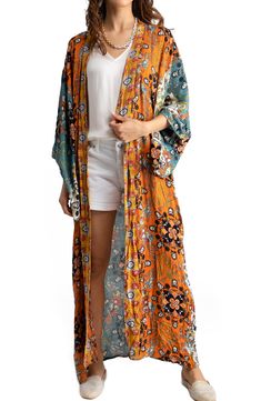 Boho Plus Size Outfits, Paisley Kimono, Boho Plus Size, Hijab Wear, Plus Size Kimono, Boho Beautiful, Long Duster, Velvet Burnout, Over 50 Womens Fashion