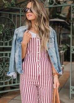 Jean Jacket Outfits (25+ Ideas) - Merrick's Art Denim Jacket Outfits, Summer Fashion Inspiration, Jean Jacket Outfits, Denim Jacket Outfit, Trench Jacket, Striped Jumpsuit, Closet Staples, Leather Jacket Black