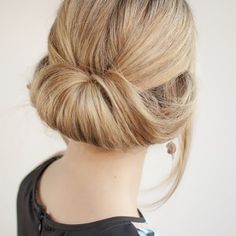 30 Buns in 30 Days Archives - Hair Romance Sanggul Modern, Easy Hairstyles For Medium Hair, Work Hairstyles, Holiday Hairstyles, Easy Hairstyles For Long Hair, Messy Bun