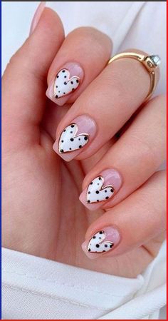 Nails Easter, Nails Heart, Chic Nail Designs, Unghie Nail Art, Nails Valentines, Heart Nail Designs