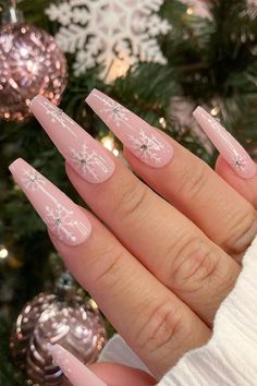 Winter Themed Nails, Nails Plaid, Themed Nails, Christmas Tree Nails, Christmas Gel, Nagellack Trends, Red Christmas Nails, Japanese Nail