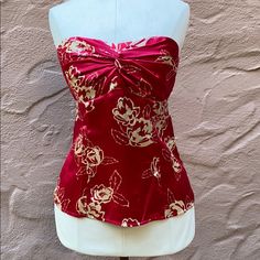 Beautiful Floral Red And Cream Silk Strapless Blouse With Knot Detail. Inside Elastic Helps To Keep The Top In Place. Perfect Condition. Strapless Blouse, Bacon Pancakes, 2000s Party, Strapless Shirt, Cream Silk, Elena Gilbert, Nanette Lepore, Silk Top, Dressed Down