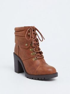 Tall Combat Boots, Fancy Footwear, Feeling Pretty, Faux Leather Boots, Unique Fits, Wide Width Shoes, Platform High Heels, Wide Boots, Cosplay Ideas