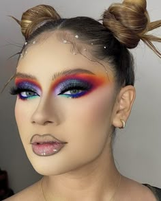 Maquillaje Full Color, Carnaval Inspo, Goddess Makeup, Dance Makeup, Graphic Makeup, Barbie Makeup