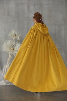 Wool Cloak, Wedding Cloak, Cape Cloak, Reine Elizabeth Ii, Elegant Shawl, Yellow Maxi, Wedding Cape, Black Winter Coat, Bridal Cape