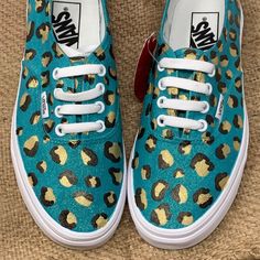 Teal & Gold Leopard Print Shoes Vans Painted Shoes Ideas, Leopard Converse, Leopard Vans, Keds Slip On, Vans Painted, Sk8 Hi Vans, Paint Water, Vans Hi, Leopard Print Shoes