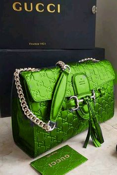 Purse Boutique, Gucci Handbag, Authentic Designer Handbags, Handbag Heaven, Cute Purses, Purses Designer, Gucci Handbags