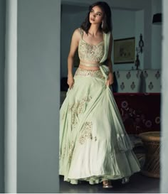 Lehenga with a twist! Nikkah Dress, Lehnga Dress, Lehenga Blouse Designs, Green Lehenga, Designer Bridal Lehenga, Indian Gowns Dresses, Traditional Indian Outfits, Summer Dresses For Wedding Guest, Ghagra Choli