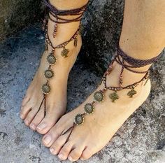 Hippie Sandals, Boho Wear, Hippie Crochet, Barefoot Sandal, Jewelry Hippie, Mode Hippie, Crochet Sandals, Estilo Hippie, Dope Jewelry