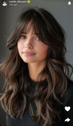 Hair Inspiration Long, 사진 촬영 포즈, Haircuts For Wavy Hair, Long Hair With Bangs, Long Layered Hair, Haircuts For Long Hair, Long Wavy Hair, Curtain Bangs, Long Hair Cuts