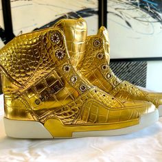 European Size 41 Bright Gold Color. Beaded Around The Lace Openings. Brand New Never Worn. Pristine Condition. Smoke Free Home. Doesn’t Come With Laces Or Chanel Box. Gold Tennis Shoes, Chanel Box, Gold Chanel, Girly Shoes, Bright Gold, Chanel Shoes, Hulk, High Top, Top Sneakers