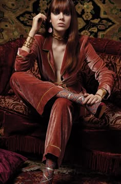 Stile Boho Chic, Rich Clothes, Mode Editorials, Trendy Outfits Winter, Stil Boho, W Magazine, Trendy Winter, Velvet Fashion, Most Wanted