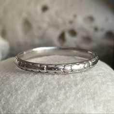 This Engraved Original Antique 1920s Platinum Band Has A Sweet Floral Design. Size 7.25 And Great For Stacking Or To Pair With An Engagement Ring. Deco Orange, Platinum Wedding Band, Platinum Wedding, Sweet Floral, Orange Blossom, Womens Jewelry Rings, Wedding Band, Wedding Bands, Silver Bracelet