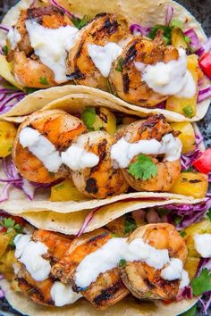 grilled shrimp tacos with sour cream sauce