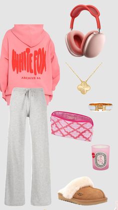 Fall Outfits Hoodies, Pink Gap Hoodie Outfit, Christmas Wishlist Sweatshirts & Hoodies, Trendy Fitted Pink Sweatshirt, Trendy Pink Everyday Sweatshirt, Preppy Stuff Sweatshirts & Hoodies, Preppy Winter Outfit, Winter Preppy Outfits, Pinkpalmpuff Hoodies