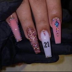 Virgo Birthday Nails Long, Bling Birthday Nails, Birthday Nails Virgo, Gemini Birthday Nails, Taurus Szn, 21 Nails, 21st Birthday Nails, Birthday 19, Lash Ideas