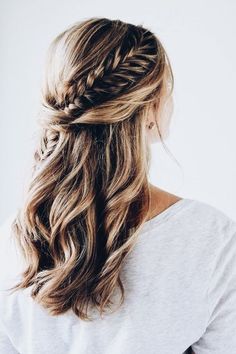 hair Fishtail Braid Hairstyles, Hairstyle Tutorials, Dresses For, For Wedding, Open Hairstyles, Fishtail Braid, Haircut Styles, Beauty Hair Makeup