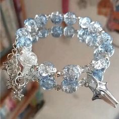 Baby Blue Beaded Bracelet With Silver Star Charms. New Quinceanera Jewelry, Girly Bracelets, Beaded Charm Bracelet, Pretty Jewelry Necklaces, Blue Beaded Bracelets, Diy Jewelry Unique, Beads Bracelet Design, Tassel Bracelet