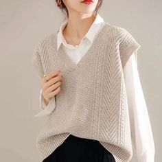 Autumn Knitted Sweater Vest Women Korean Fashion V Neck Sleeveless WaistcoatsSize S:Length:58-59Size M:Length:59-60Size L:Length:60-61Size XL:Length:61-62 Knitted Sweater Vest, Fall Knit Sweater, Women Korean Fashion, Vest Women, Sweater Vest Women, Midi Skirts, Winter Knits, Knitted Sweater, Sweater Vest