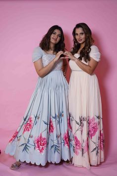 Long Frocks For Birthday, Birthday Dresses For Women Indian, Butterfly Frock, Indian Frocks, Dress Designs For Stitching, Printed Dresses Fashion