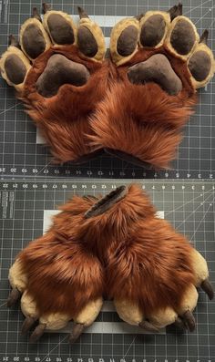 Bear Fursuit, Paw Ideas, Teddy Bear Costume, Fursuit Ideas, Fursuit Paws, Fursuit Tutorial, Bear Mask, Fursuit Head, Masks Crafts