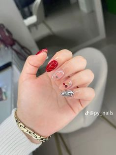 Short Nail Inspo February, Sculpture Nail Art, Clear Glitter Nails, Natural Nails Manicure, Acrylic Nail Shapes, Almond Acrylic