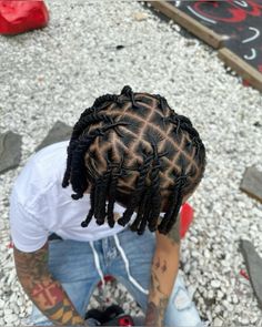 Hairstyles Locs, Cornrow Styles For Men, Twists Hairstyles, Cornrow Styles, Waves Haircut, Twist Braid, Dreadlock Styles