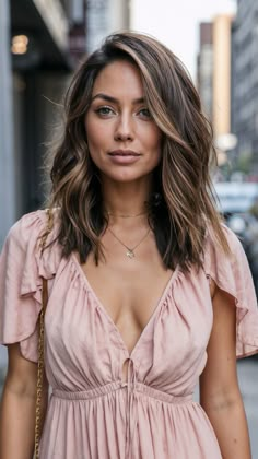 This long bob (lob) showcases a classic brunette balayage with a smooth, straight finish. The dark brown base gently transitions into lighter balayage highlights, giving the hair a sleek and polished look. This style is perfect for clients who want a timeless and chic haircut that works for any occasion. I’m eager to recreate this elegant look for those seeking a professional yet fashionable vibe. Dark Long Bob With Highlights, Mid Length Choppy Haircut, Lob Highlights Brunette, Brunette Lob Side Part, Lob Haircut With Highlights, Brunette Lob Straight, Straight Long Bob Haircut, Long Lob Haircut Straight, Brunette Lob With Highlights